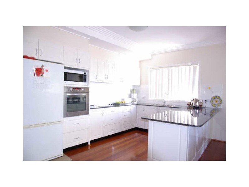 71 Kennedy Street, Picnic Point NSW 2213