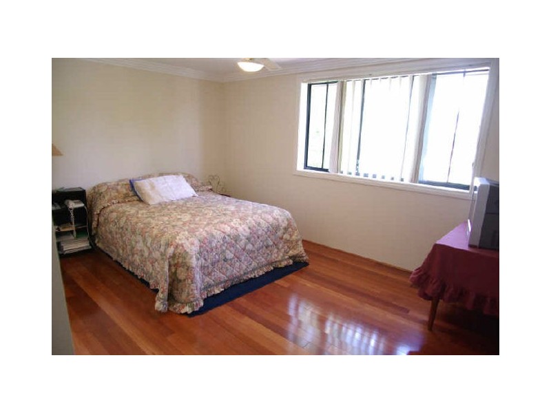 71 Kennedy Street, Picnic Point NSW 2213