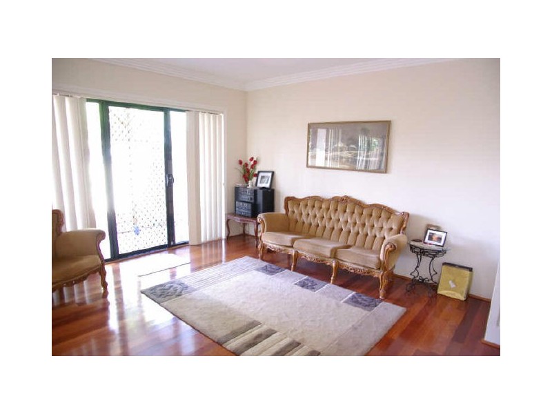 71 Kennedy Street, Picnic Point NSW 2213