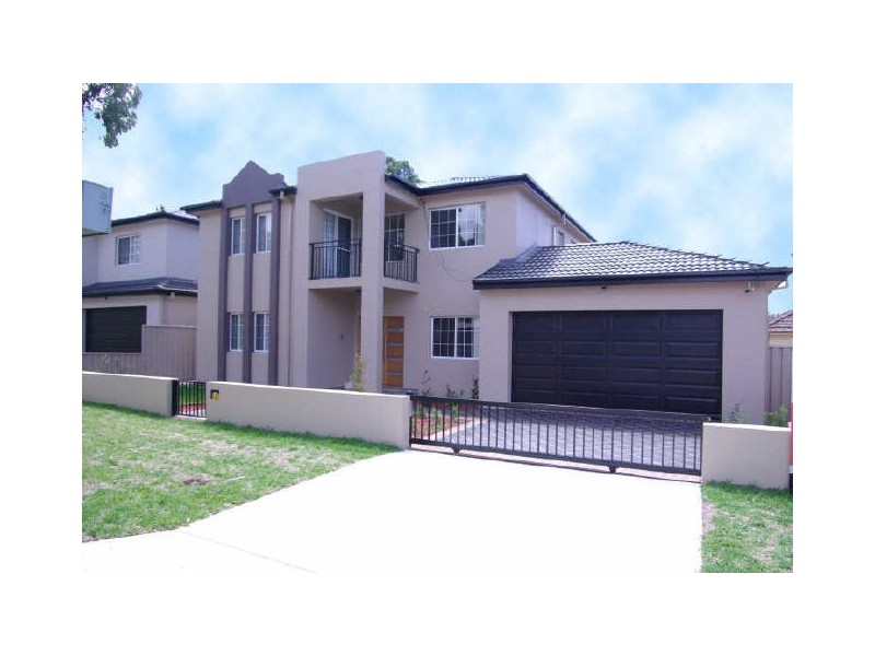 10a Paul Street, Picnic Point NSW 2213
