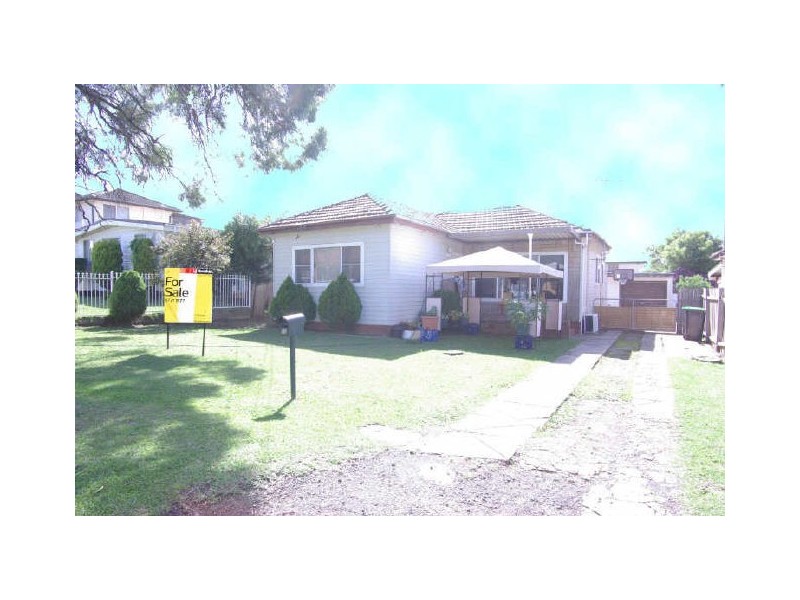 22 Langdale Avenue, Revesby NSW 2212
