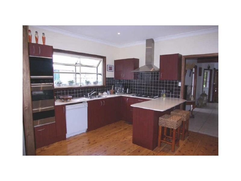 37 Queensbury Avenue, Padstow Heights NSW 2211