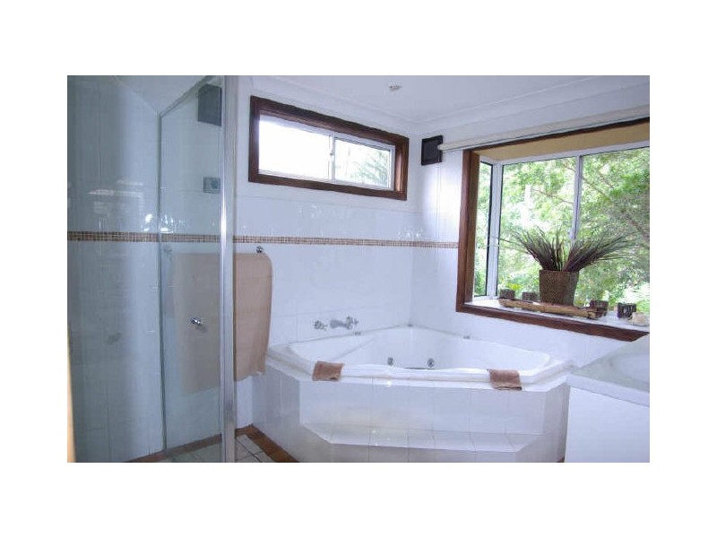 37 Queensbury Avenue, Padstow Heights NSW 2211