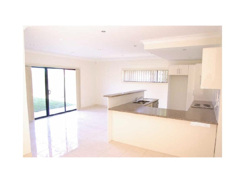 2a/1 Childs Street, East Hills NSW 2213