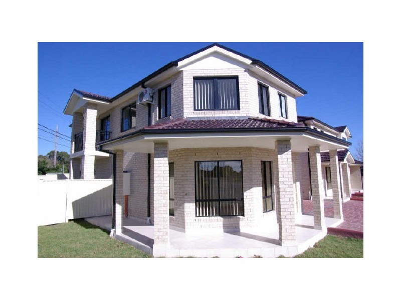 1/1 Childs Street, East Hills NSW 2213