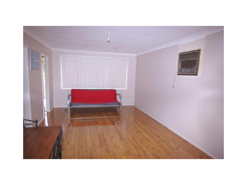 12 Warlencourt Ave, Milperra NSW 2214