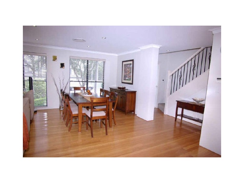 2 Elliott Street, Picnic Point NSW 2213
