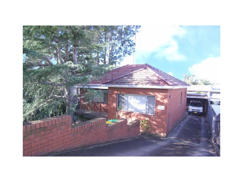 195 Davies Road, Padstow NSW 2211