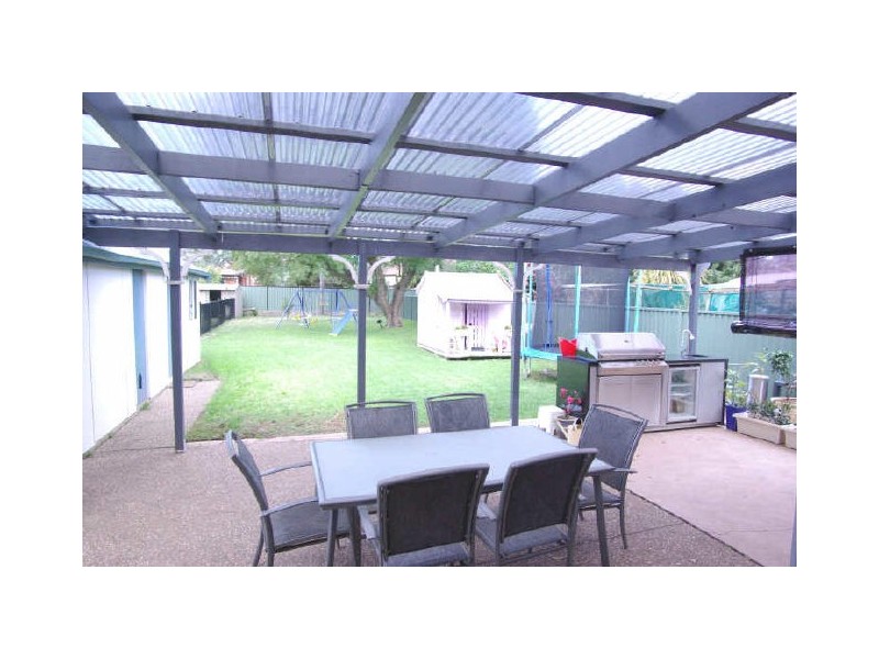 29 Anderson Ave, Panania NSW 2213