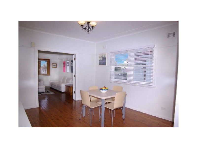 29 Anderson Ave, Panania NSW 2213