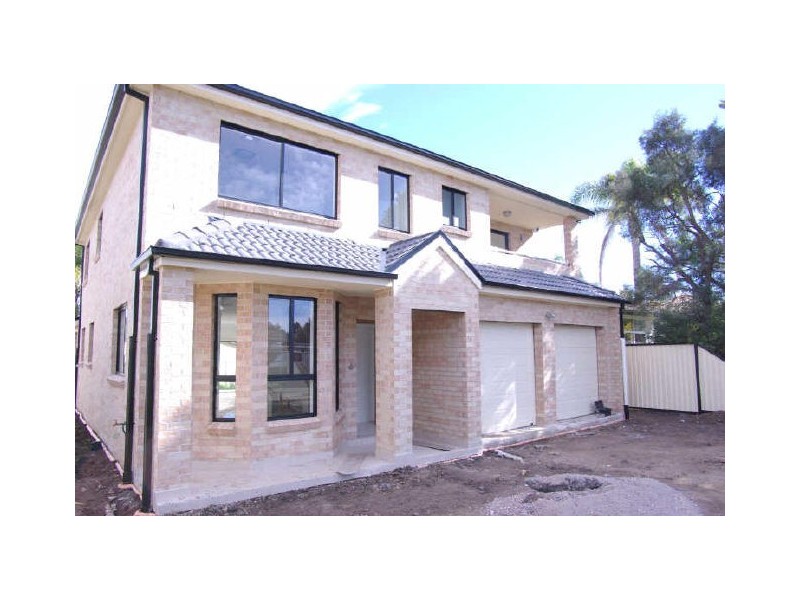 32 Lindsay Avenue, Panania NSW 2213