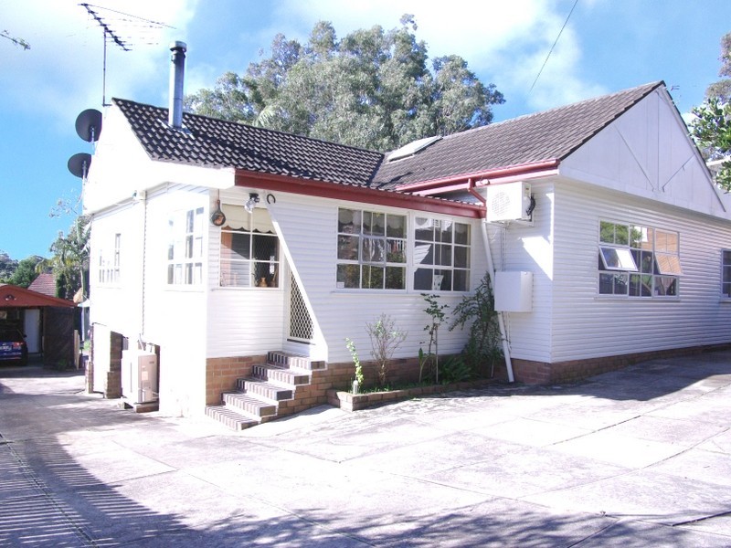 6 Bushland Drive, Padstow Heights NSW 2211