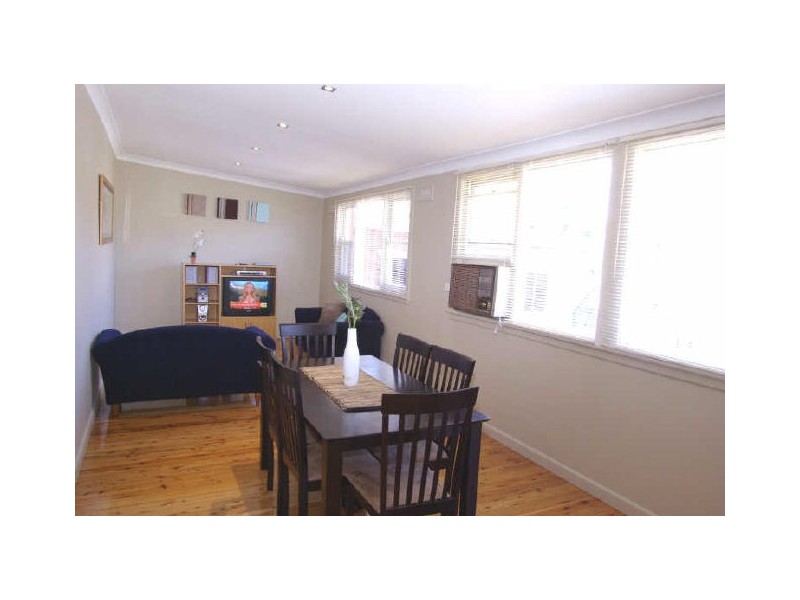 14 Pozieres Avenue, Milperra NSW 2214