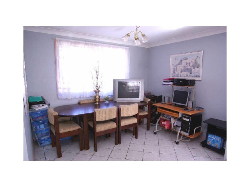 2/49 Albert Street, Revesby NSW 2212