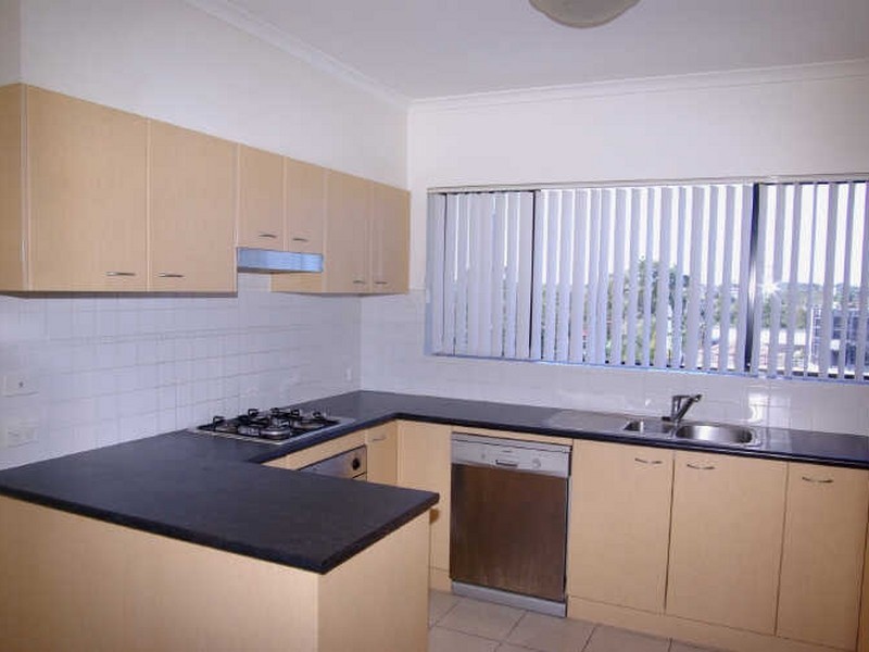 68 Davies Road, Padstow NSW 2211