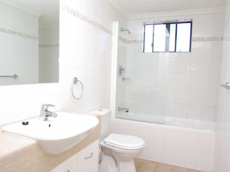 68 Davies Road, Padstow NSW 2211