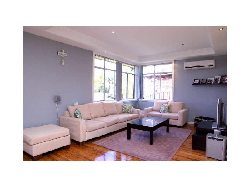 16 Sherwood Street, Revesby NSW 2212
