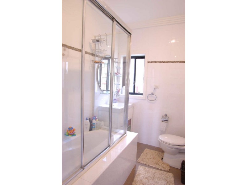16 Sherwood Street, Revesby NSW 2212