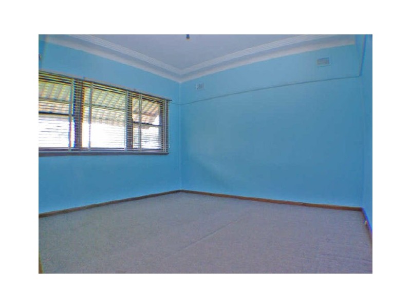 35 Mackenzie Street, Revesby NSW 2212