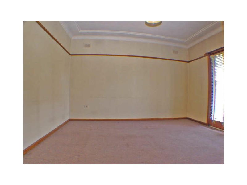 35 Mackenzie Street, Revesby NSW 2212