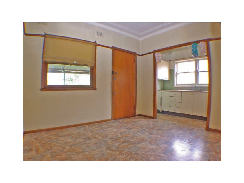 35 Mackenzie Street, Revesby NSW 2212