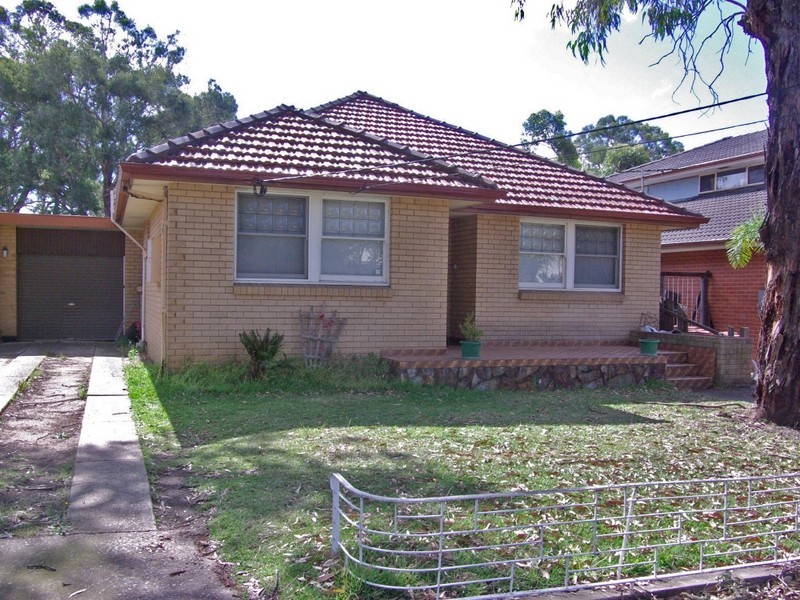 4 Vega Street, Revesby NSW 2212