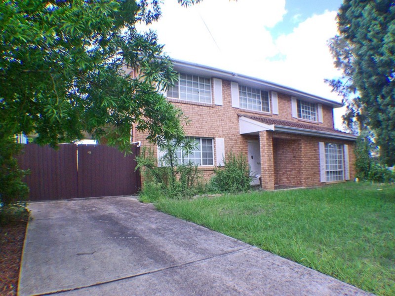 45 Apex Avenue, Picnic Point NSW 2213