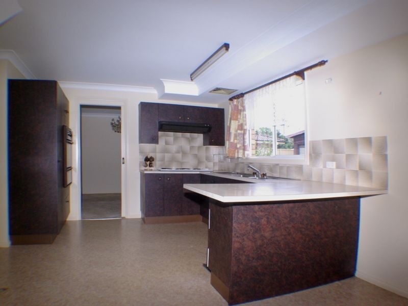 45 Apex Avenue, Picnic Point NSW 2213