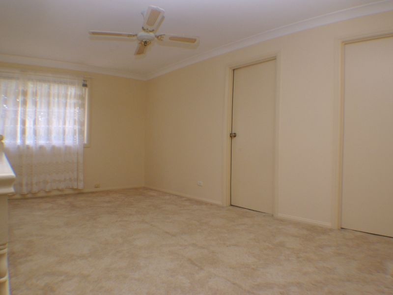 45 Apex Avenue, Picnic Point NSW 2213