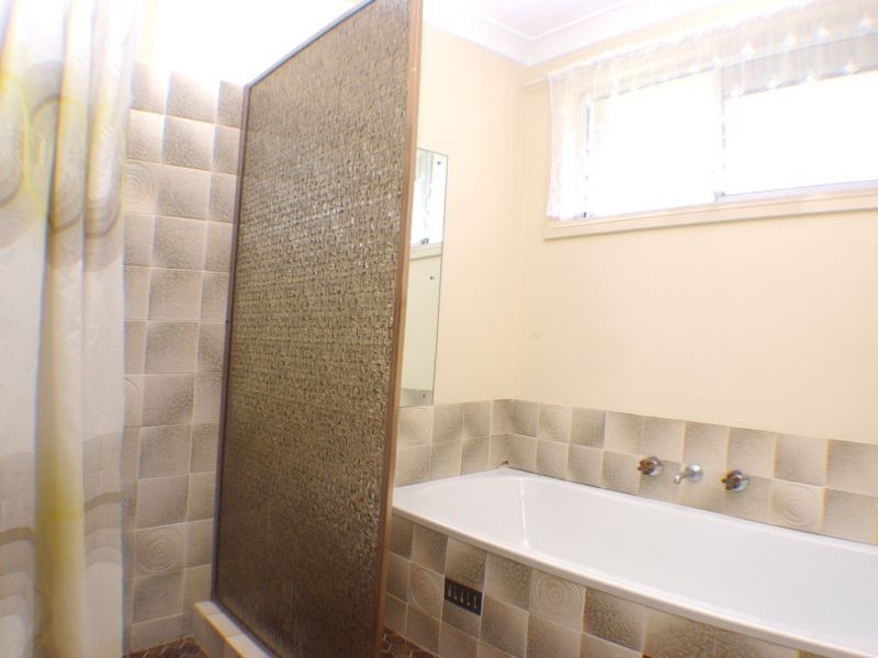 45 Apex Avenue, Picnic Point NSW 2213