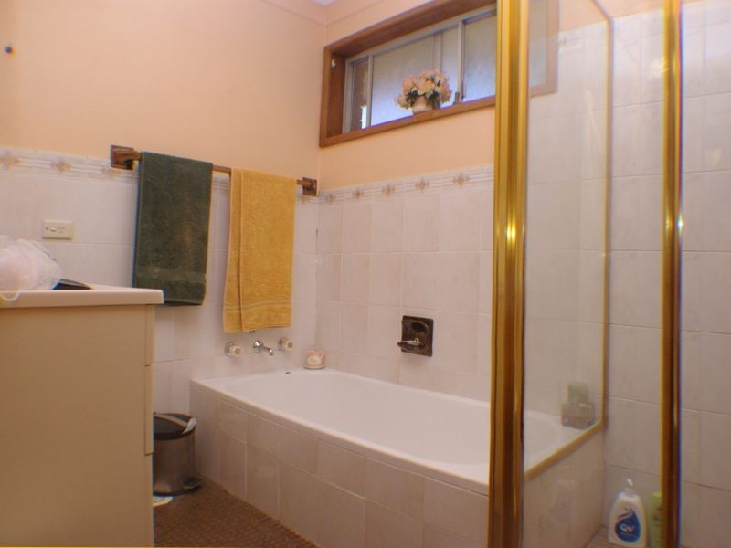 16 Whittle Avenue, Milperra NSW 2214