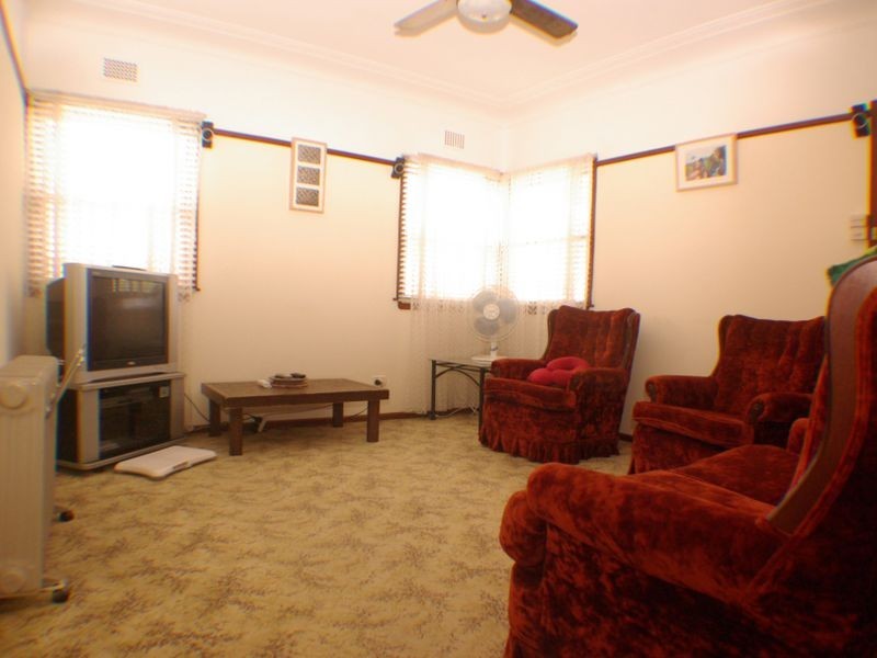 35 Kiora Street, Panania NSW 2213