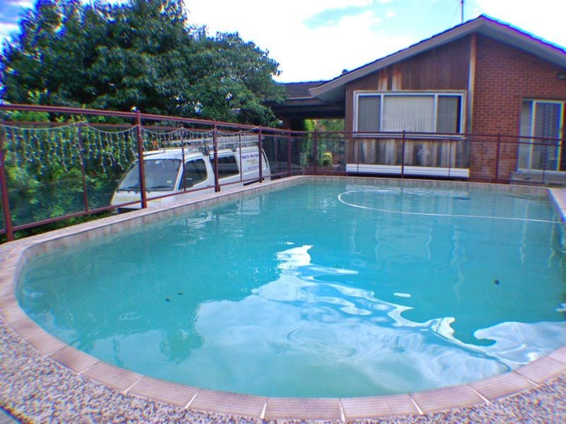 6 Hilltop Ave, Padstow Heights NSW 2211