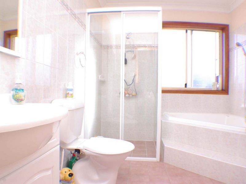 2/68 Arab Road, Padstow NSW 2211