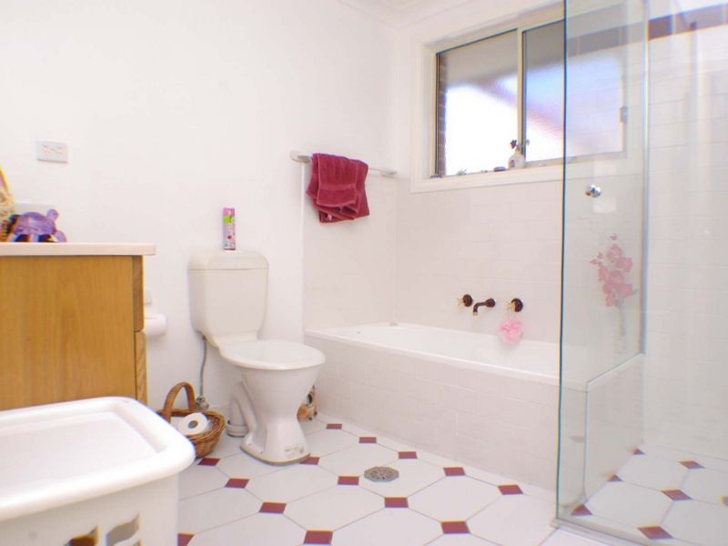 3/9 Broe Avenue, East Hills NSW 2213