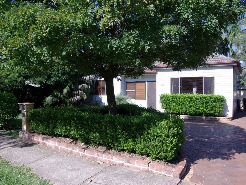 35 Ronald Street, Padstow NSW 2211