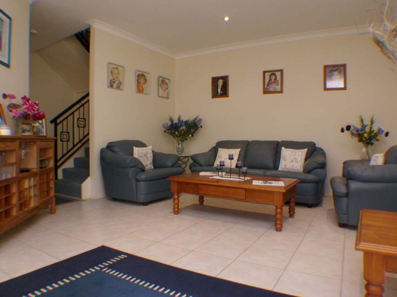 33 Rivenoak Avenue, Padstow NSW 2211