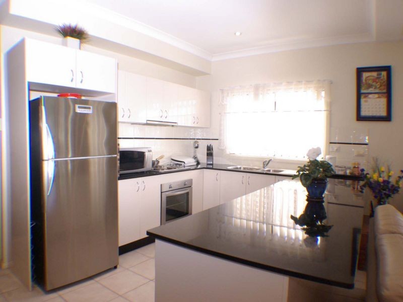 33 Rivenoak Avenue, Padstow NSW 2211