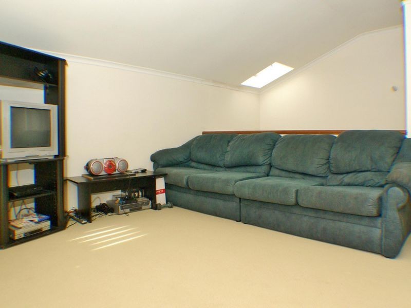 67c Bignell Street, Illawong NSW 2234