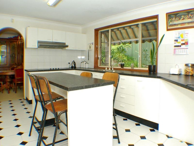 67c Bignell Street, Illawong NSW 2234