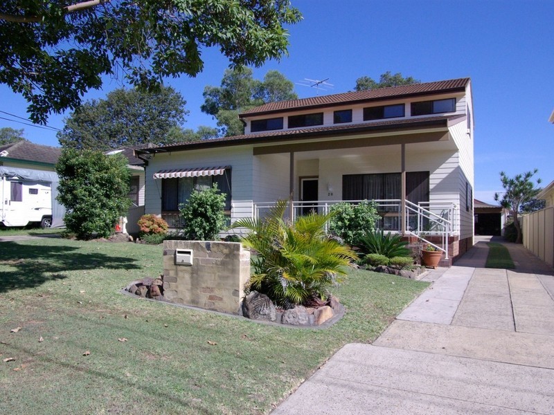 28 Rivenoak Avenue, Padstow NSW 2211