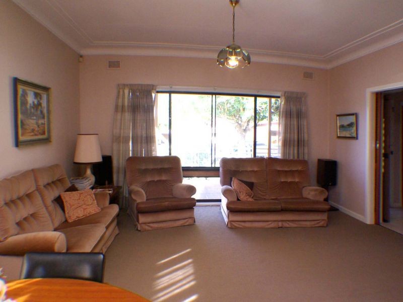 28 Rivenoak Avenue, Padstow NSW 2211