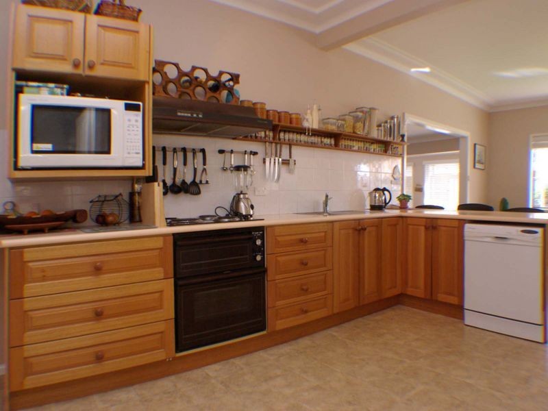 28 Rivenoak Avenue, Padstow NSW 2211