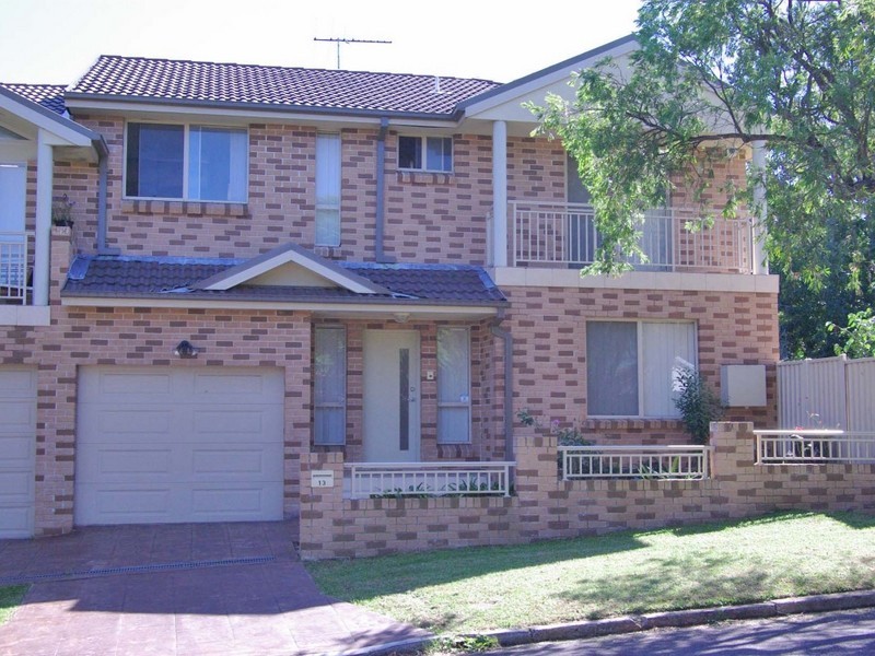 13 Haddon Cres, Revesby NSW 2212