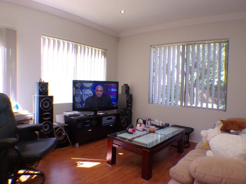 13 Haddon Cres, Revesby NSW 2212