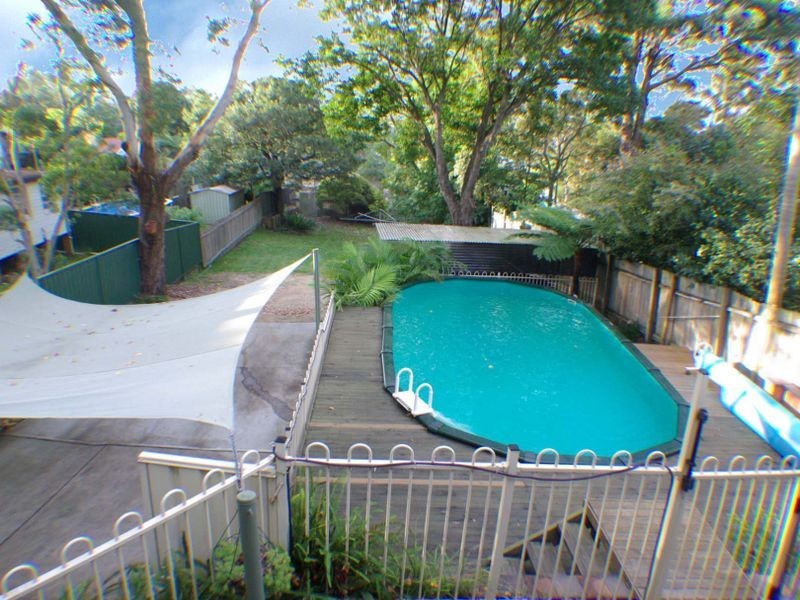 14 Hall Cres, Padstow Heights NSW 2211