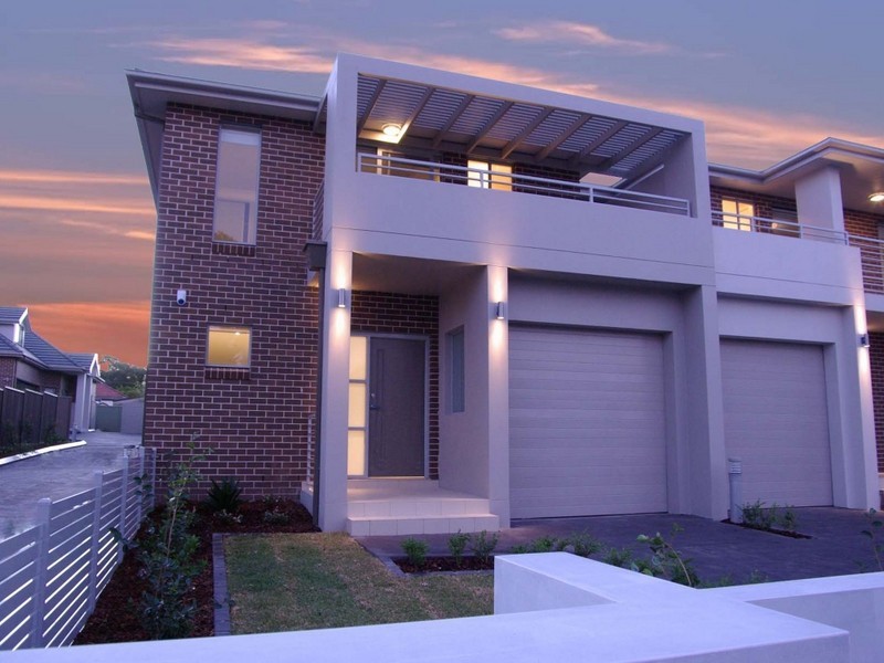 1/18 Gosling Street, Greenacre NSW 2190