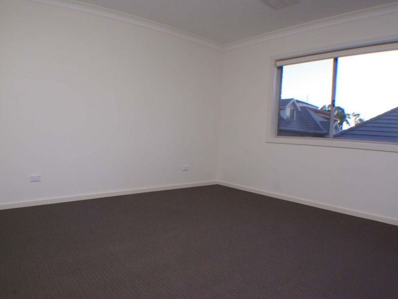 1/18 Gosling Street, Greenacre NSW 2190