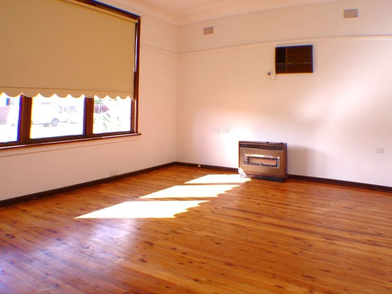 40 Wilberforce Road, Revesby NSW 2212