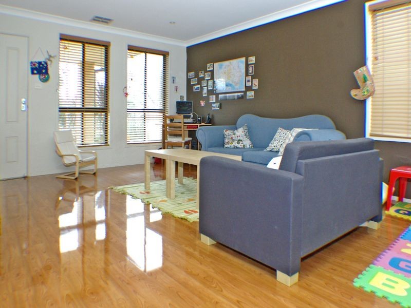 4A Leeton Crescent, Panania NSW 2213